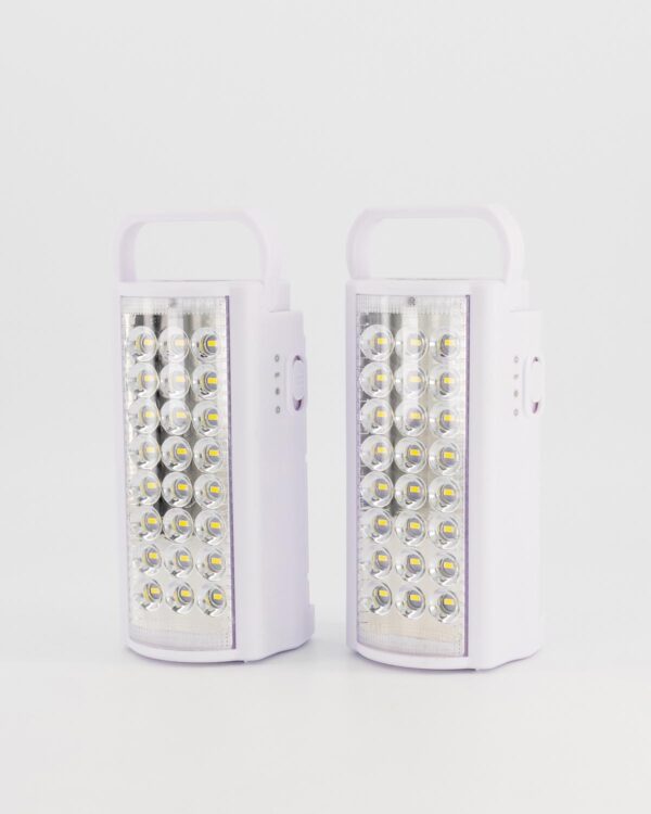 ULTRATEC 800-LUMEN LANTERNS WITH POWER BANK